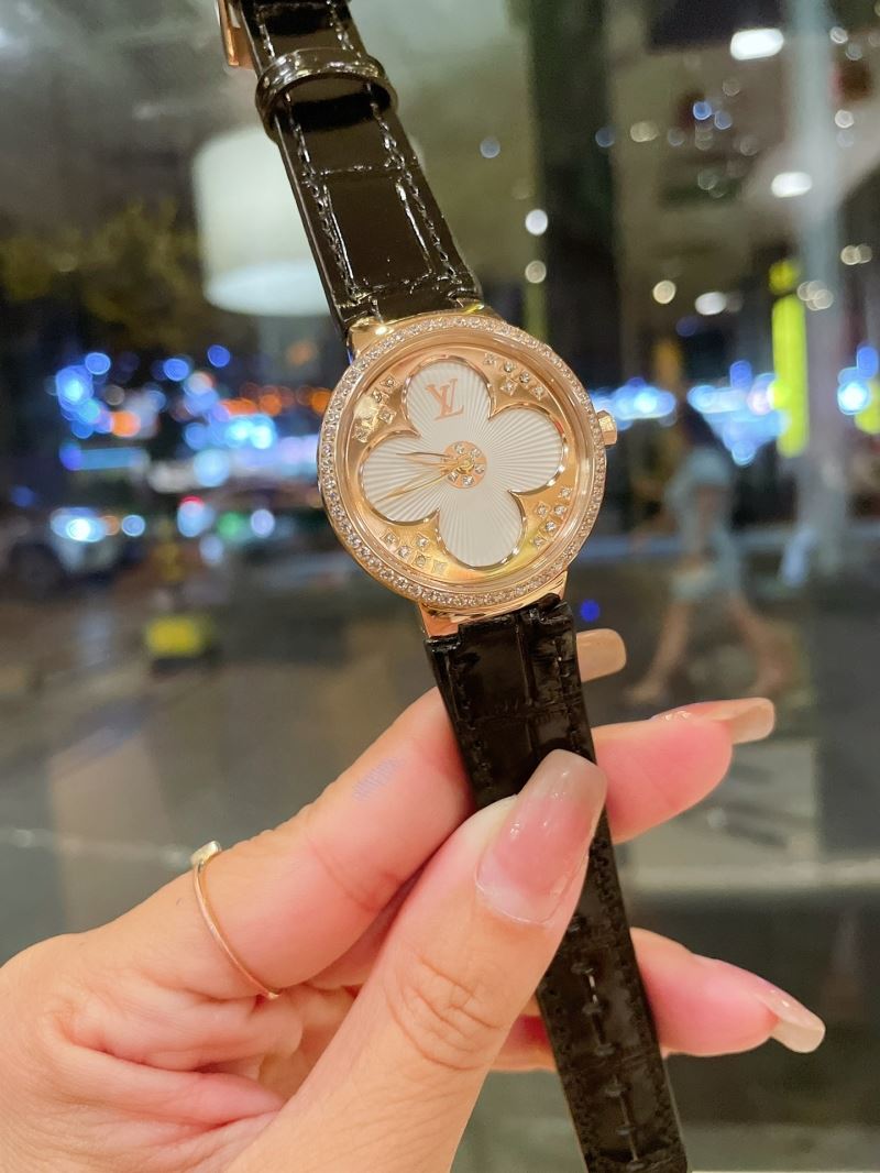 LOUIS VUITTON Watches